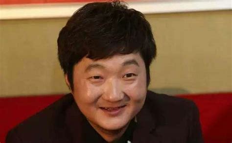 网评“最丑”男演员，王宝强仅居第三，他成功“夺冠”变“最丑”