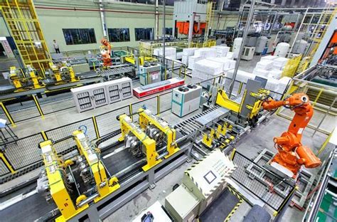 华晨宝马里达工厂开业：总投资150亿元，沈阳生产基地年产能增至83万辆 | 每经网