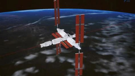 4 k。宇宙飞船与国际空间站对接。亮度通道。视频素材_ID:VCG42N1173112372-VCG.COM