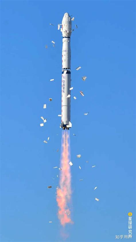 “东方红1号”卫星发射成功，新中国迎来了航天时代的黎明_凤凰网视频_凤凰网