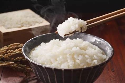 传媒网 蒸米饭好吃美味的秘诀，9个小窍门让你的米饭更加松软可口！