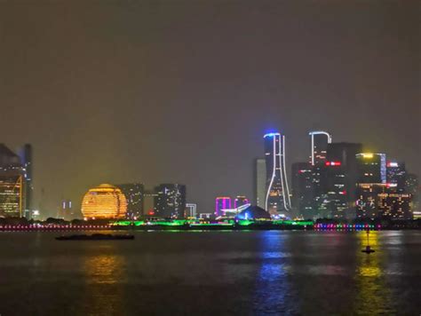 杭州夜景哪里好玩的地方？杭州晚上必去的10大景点(3)_巴拉排行榜