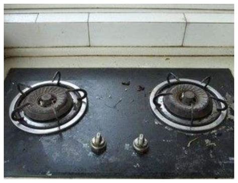 灶台有油渍很难清洗？教你清除油渍的4种方法，效果比洗洁精还好