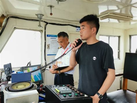 江苏海事局 海事要闻 长江江苏段首次使用海巡艇开展内河船员驾驶专业实操考试