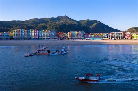 在温州苍南海边有一个叫炎亭镇旅游景点，从上空看|苍南|炎亭|泰姬_新浪新闻