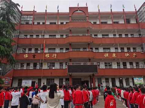 “学术社交中的礼仪”专题培训顺利举行-上海交通大学安泰经济与管理学院