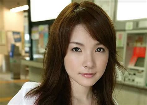 日本有哪些青春可爱的新生代女明星？ - 知乎