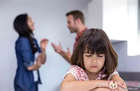 家庭暴力对孩子会有哪方面的影响 家庭暴力的四种类型 _八宝网