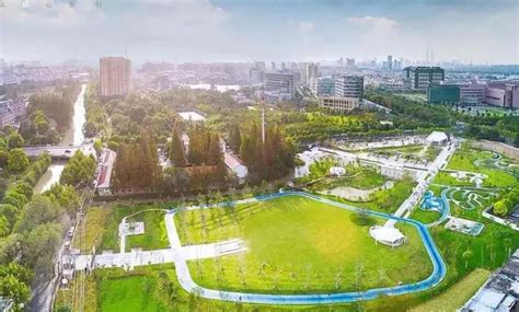城市体育公园-巨岛(上海)体育发展有限公司