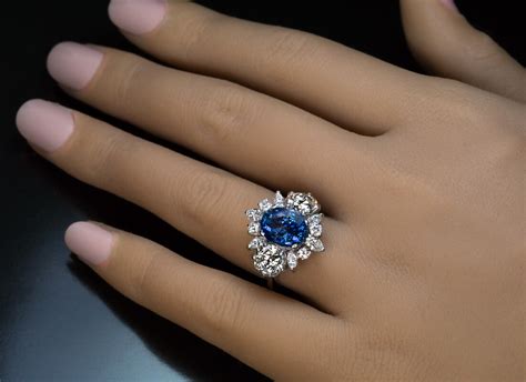 Vintage Sapphire Diamond Platinum Engagement Ring Ref: 684922 - Antique ...