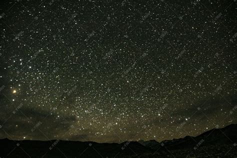 夜空的美丽星星高清图片下载-找素材