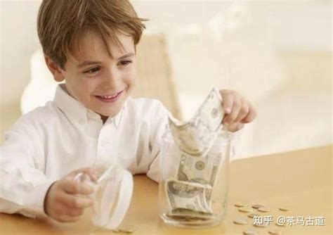 财商应该从小培养吗 如何对孩子进行财商教育 _八宝网