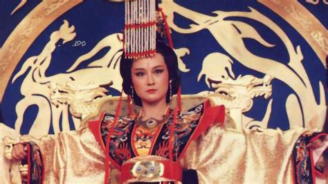 电视剧《一代女皇武则天》片头片尾曲 1985年潘迎紫版_腾讯视频