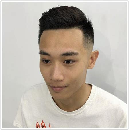 长脸适合什么发型男少年长脸适合什么发型男学生2022已更新今日资讯