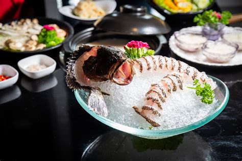 石斑鱼姿造,中国菜系,食品餐饮,摄影,汇图网www.huitu.com