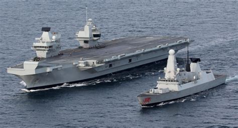 英国皇家海军45型驱逐舰 “钻石”号7日彻夜监视俄罗斯海军“光荣”级|驱逐舰|俄罗斯海军|皇家_新浪新闻