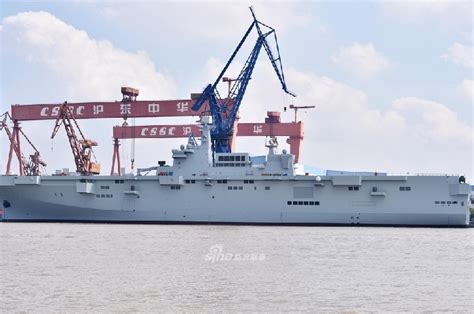 075型两栖攻击舰“广西”舰在南海训练|075|南海|中国海军_新浪新闻