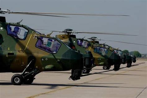 世界上10大最强武装直升机 中国新武直WZ-10排第三_巴拉排行榜