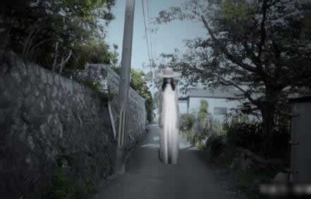 八尺大人：日本都市恐怖传说，身高八尺专门对年轻男性下手 | 探索网