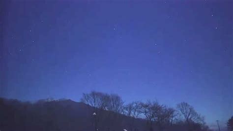 天文视频 日本爱好者实拍双子座流星雨 简直美丽极了_高清1080P在线观看平台_腾讯视频
