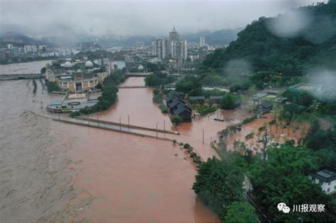 雅安消防16日紧急转移疏散被洪水围困15名群众_社会热点_社会频道_云南网