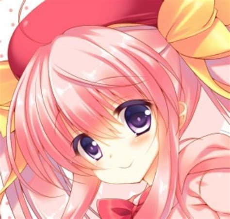 粉色动漫甜美女生头像