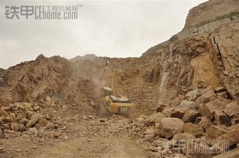 卡特裂土器在矿山中的应用,卡特裂土器，是一种适用于冻土、次坚-装载机,铲运机,扒渣机-湖北恒立工程机械有限公司