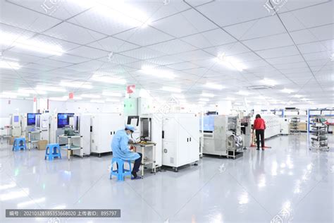 中国的高科技自动化芯片生产线特写（选编）视频素材_ID:VCG2217632173-VCG.COM