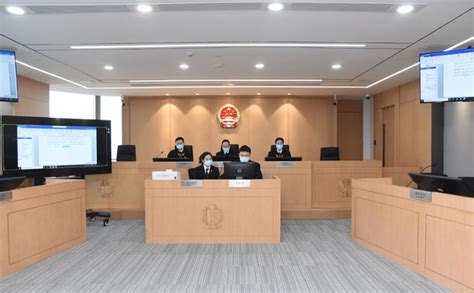 北京金融法院组成7人合议庭公开开庭审理“1号案”