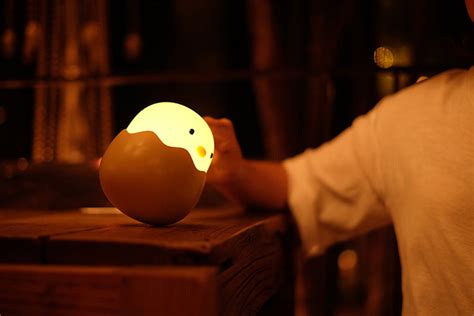 创意蛋壳鸡小夜灯卧室充电拍拍硅胶灯儿童卡通小鸡床头伴睡情感灯-阿里巴巴