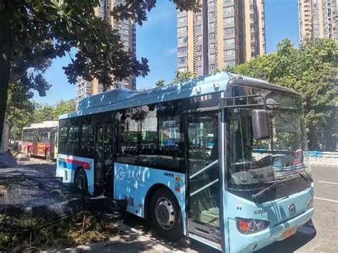 重庆公交打造新型“公交都市”-公交信息网