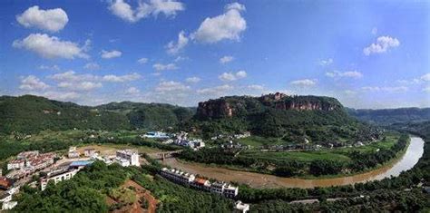 纳溪区护国镇德红村红岩子茶山 图片 | 轩视界