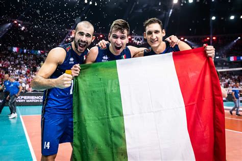 单赛季已夺10冠！2022年成为意大利排球年