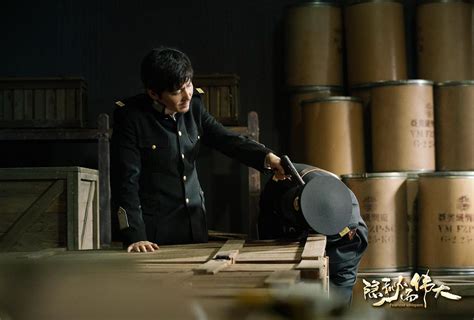 《隐秘而伟大》李易峰扮演小警察顾耀东_高清1080P在线观看平台_腾讯视频
