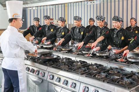 新东方烹饪学校学费价目表-各班型收费标准-北京新东方烹饪学校