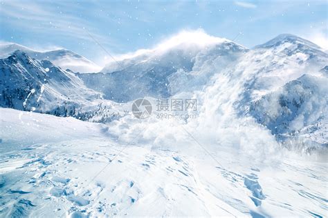 雪山崩裂图片素材-正版创意图片400389527-摄图网
