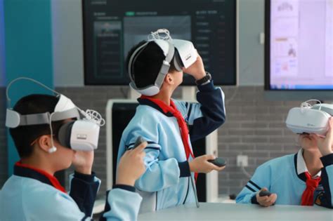 VR打破传统教育 提升学习效率 - 萌科教育