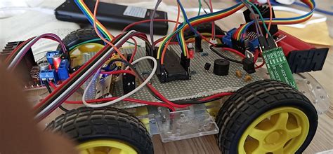 六种智能小车制作教程 - 智能小车/机器人