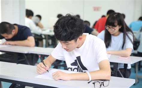 上海东光明中日国际高中-东光明学校为何要开设赴日留学班？