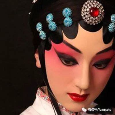 京剧旦角化妆教程 教你脸部的7个基本化妆步骤__凤凰网