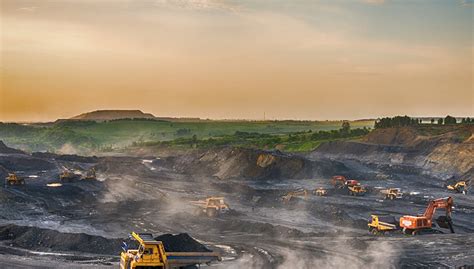 紫金矿业内蒙古矿山被查实无证越界采矿400万吨，总经理投案警方立案调查-上游新闻 汇聚向上的力量