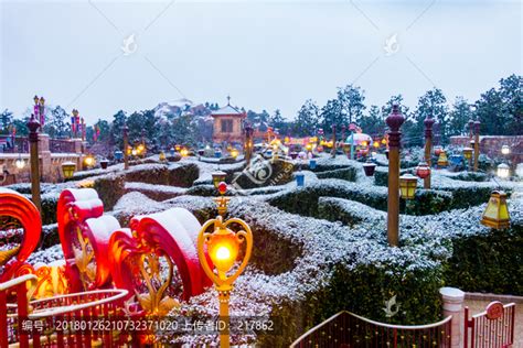 上海迪士尼乐园雪景,主题乐园,旅游景点,摄影素材,汇图网www.huitu.com