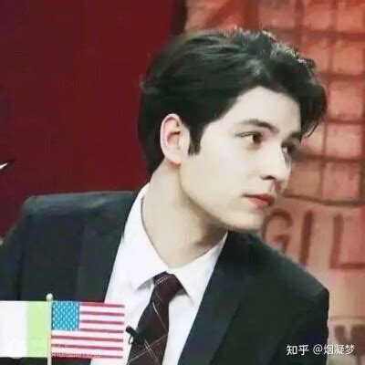 钟逸伦dylan图片 钟逸伦dylan图片