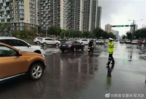 西安南郊终于下雨了 陕西这里遭遇特大暴雨，树都淹没了… - 西部网（陕西新闻网）
