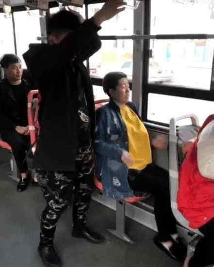 贵州孕妇公交车上晕倒 载满乘客的公交车直接开进医院_海南频道_凤凰网