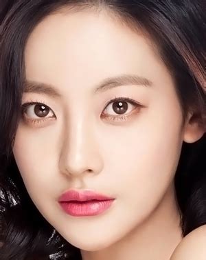 Oh Yeon-seo - Bio, Facts, Family Life of South Korean Actress
