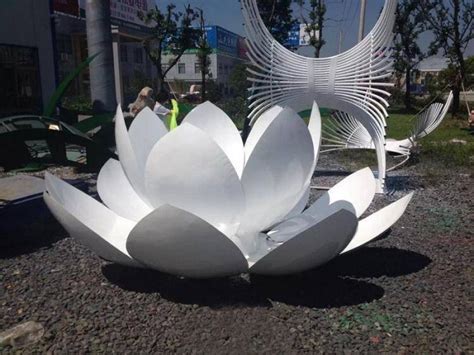 不锈钢流水雕塑城市景观雕塑金属镜面创意景观流水摆件|手工艺|其他手工|凯亮不锈钢雕塑 - 原创作品 - 站酷 (ZCOOL)