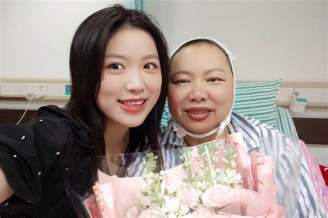 杨倩母亲病重4年！住院剃光头发，女儿暖心：妈妈，永远爱你！_凤凰网