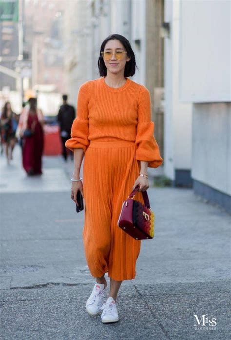 时尚圈橙色预警 你必须知道的橙色穿搭技巧_大浙网_腾讯网