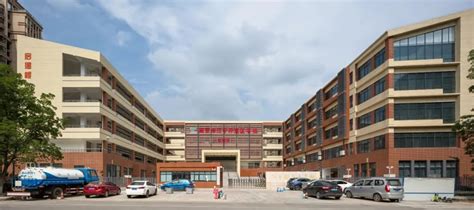 南京市江宁开发区学校 建筑设计 / 匡合国际 | 特来设计